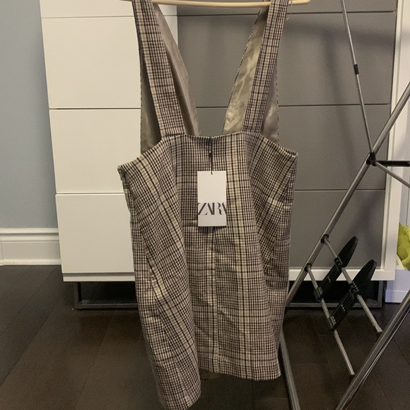 Zara Plaid Pinafore Dress - Picture 6 of 8